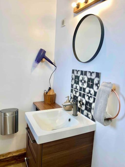 Apartment Grand 30m Avec Jardin Proche Des Plages